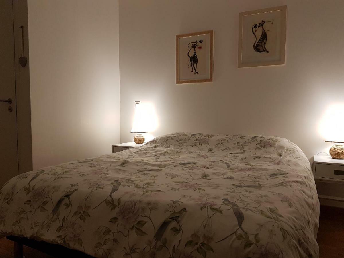 Le Domaine Des Pres Hotell Lachambre Exteriör bild