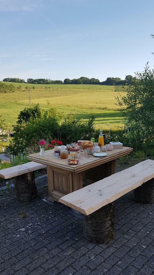Le Domaine Des Pres Hotell Lachambre Exteriör bild